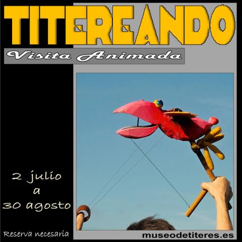títere de Inglaterra volando por el jardín del Museo